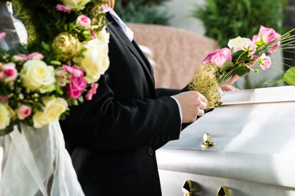 Souscrire un contrat d'obsèques auprès de pompes funèbres à Morières-Lès-Avignon