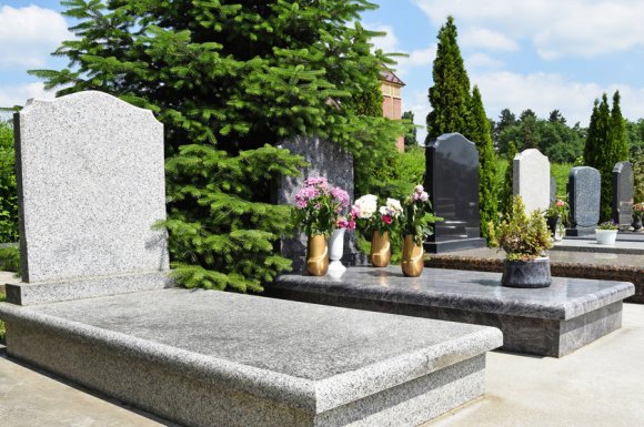 Vente de devant de tombe personnalisé en céramique à Bédarrides 